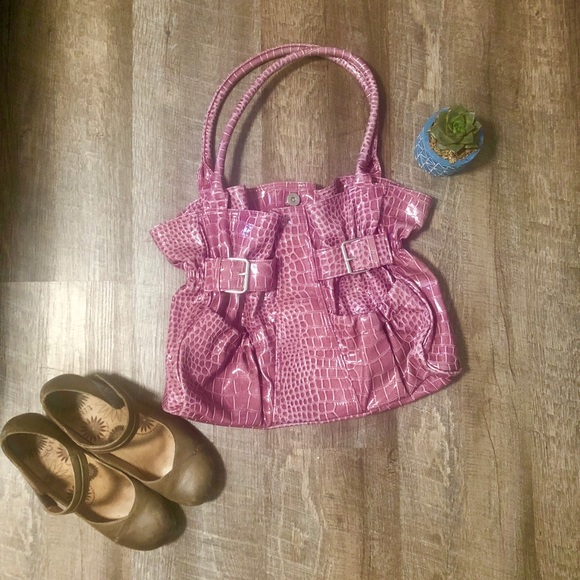 Purse - Picture 1 of 3